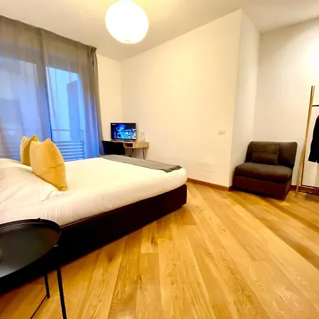 Palazzina B - Smart Vendégház Genova